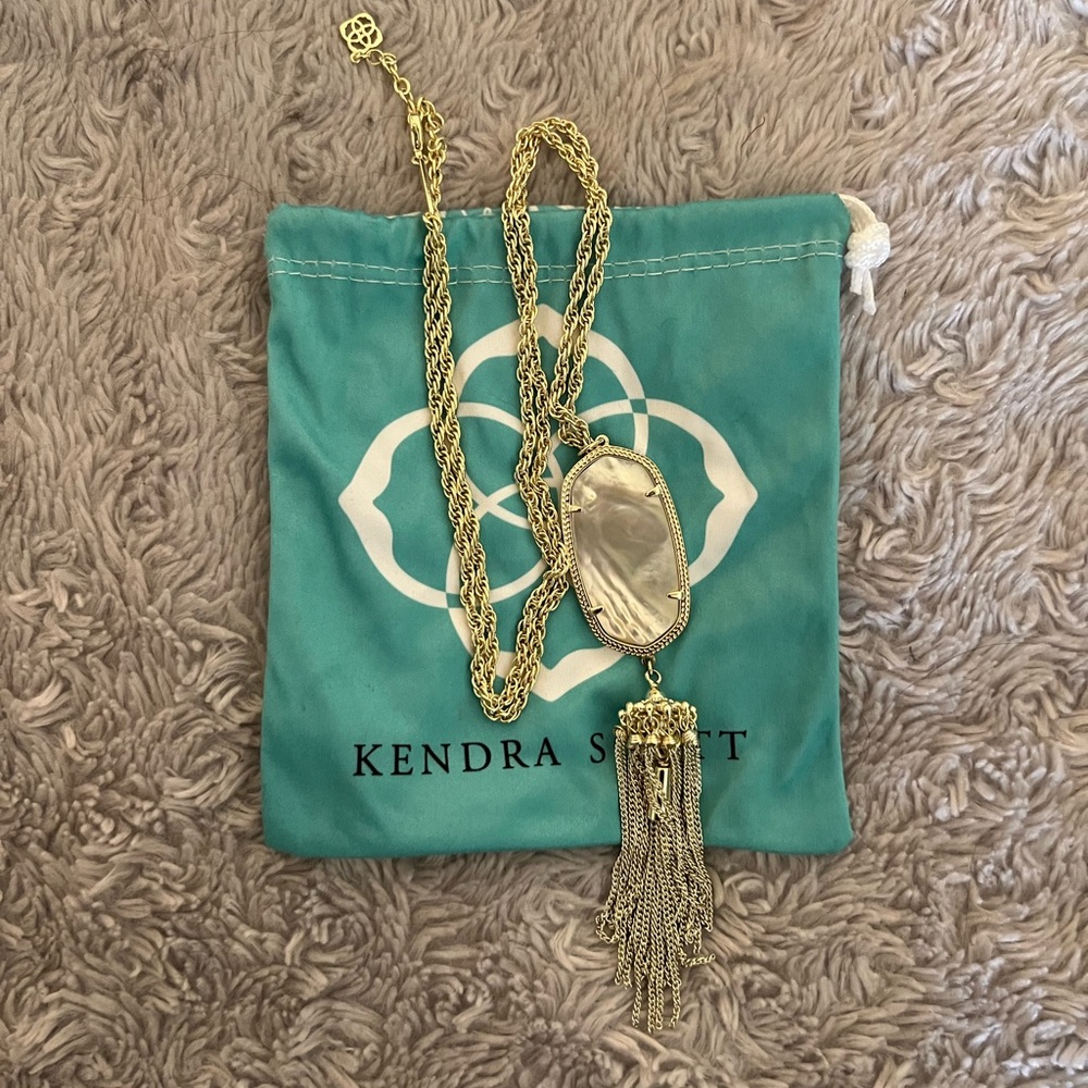 Ivory Rayne Kendra Scott necklace